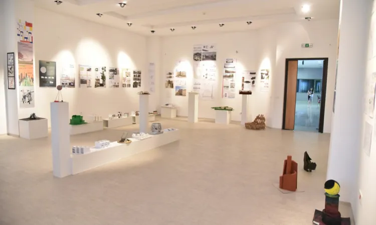 Godišnja izložba studenata Arhitekture i VACD-a